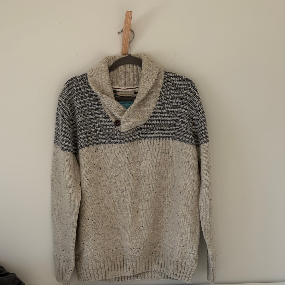 Cabincore sweater